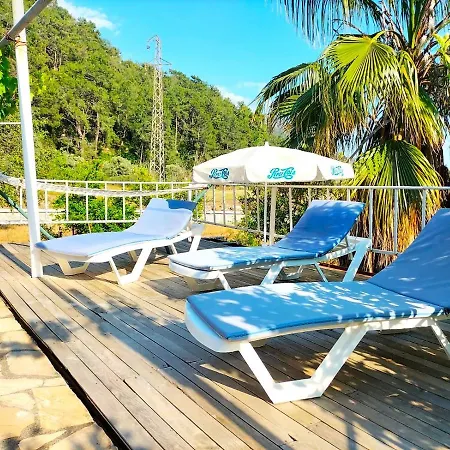 Ekincik'te Tas Ev Hotell Koycegiz (Mugla)