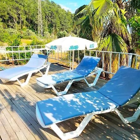 Hotell Ekincik'te Tas Ev 4*